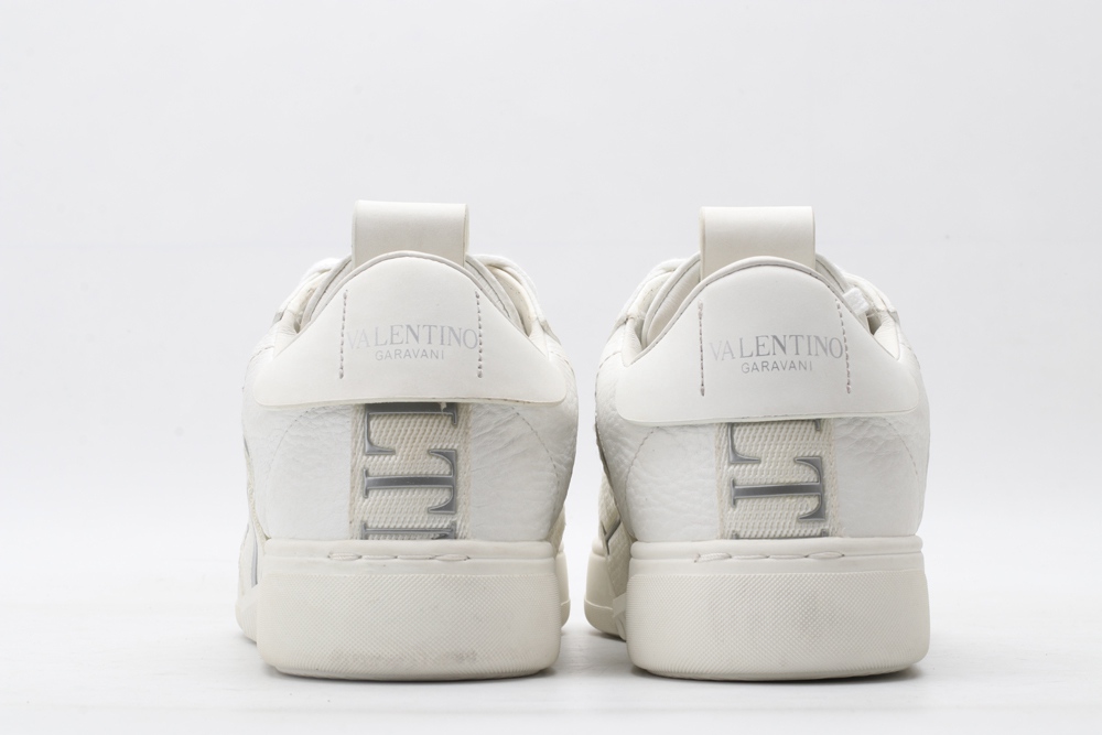 VA1ENTIN0 sneaker